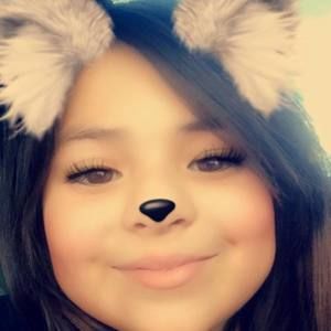 Meet your Posher, Jazmine